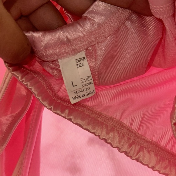 Pink Satin 3 Piece Skirt Set (Bra, Skirt, and top) Size Large - Picture 3 of 3